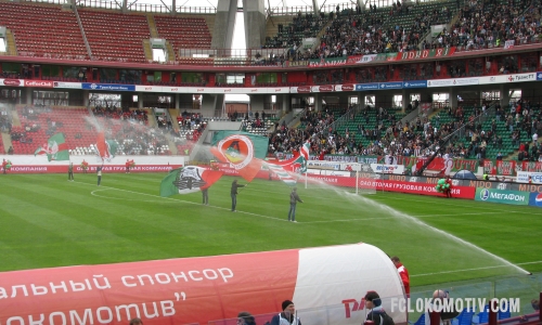 Фоторепортаж с матча Локомотив - Волга