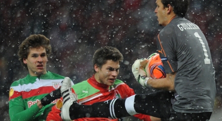 Фотоотчет о прошедшем матче с официального сайта УЕФА