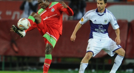 Премьер-лига. 33-й тур. С золотым отливом Премьер-лига. 33-й тур. С золотым отливом