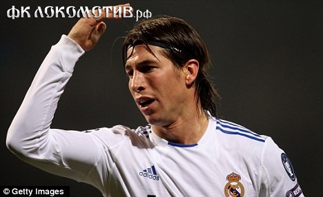 10 самых грубых футболистов современности