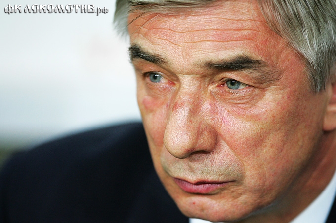 Первый выход в свет