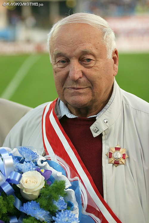 Владимир Кесарев: «Болельщики всегда шли с Яшиным на метро и провожали его до дома»