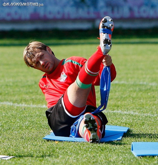 7 футболистов премьер-лиги, которых не смогли продать осенью