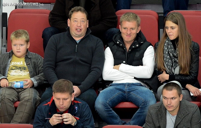 7 футболистов премьер-лиги, которых не смогли продать осенью