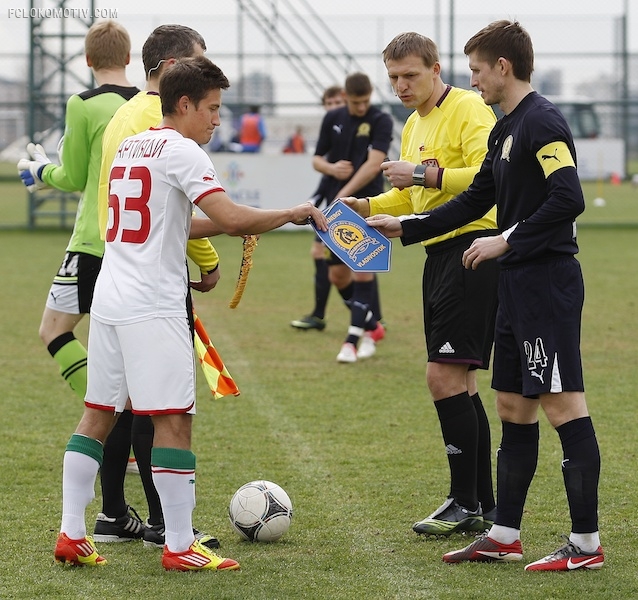 «Локомотив» – «Луч-Энергия» 2:0