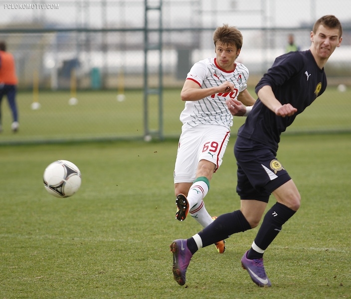 «Локомотив» – «Луч-Энергия» 2:0