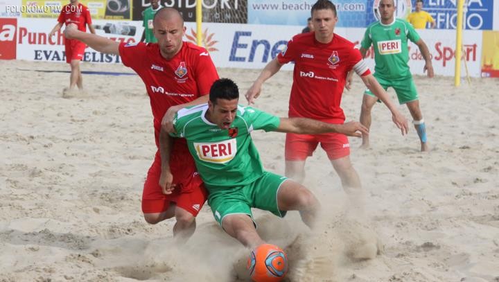 Пляжный футбол