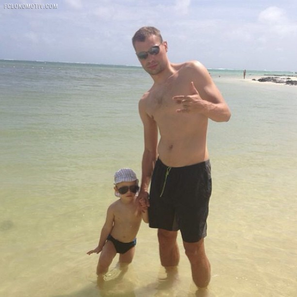 Отцы и дети. Футболисты премьер-лиги со своими детьми