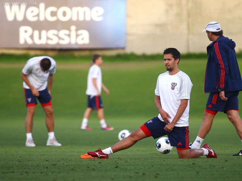 Молодежная сборная России готовится к матчу против Голландии