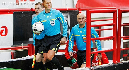 Безбородов назначен на матч "Анжи" - "Локомотив"