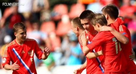 Юношеская сборная России победила Канаду