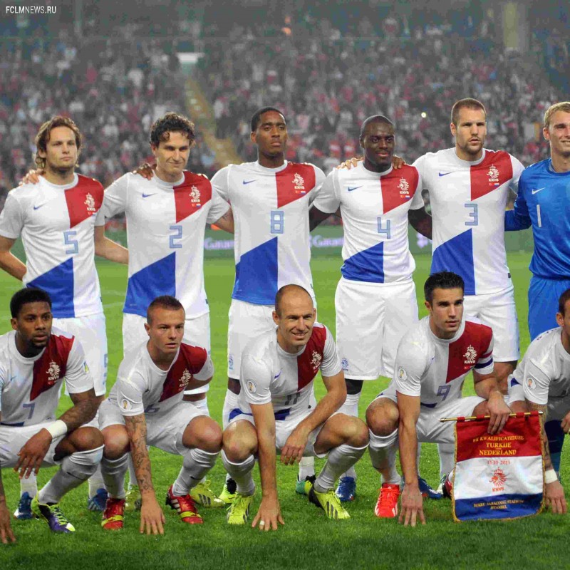 32 участника ЧМ-2014