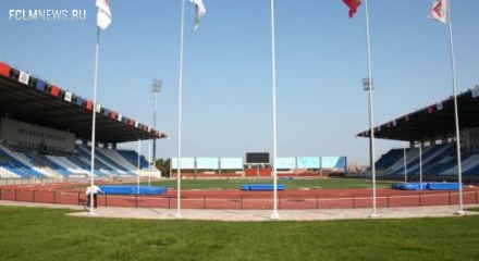 Нам стройка и жить помогает…