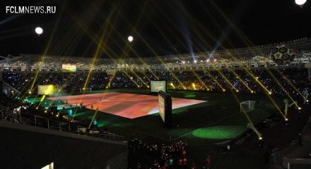 Нам стройка и жить помогает…