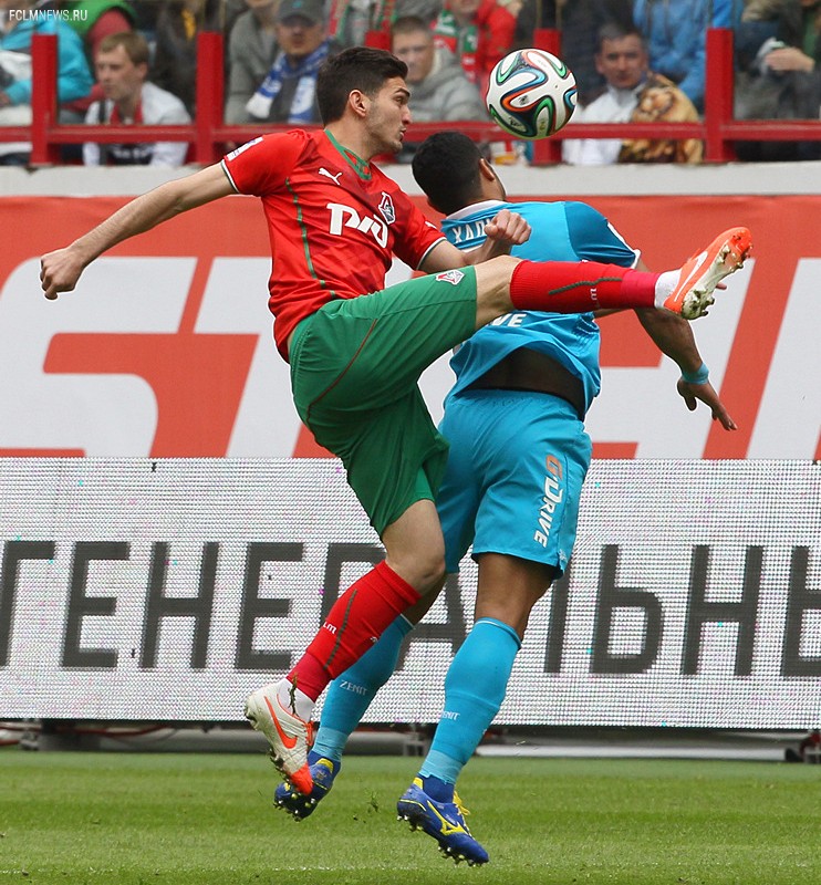 Перформанс «Локо», Бубнов и Тарасов на трибуне