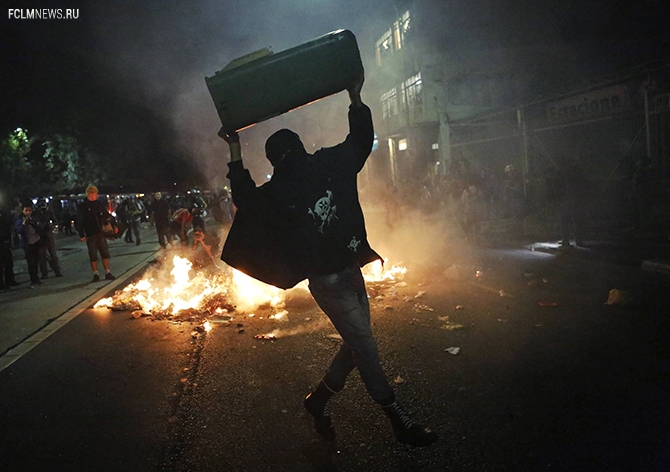 Как Бразилия протестует против чемпионата мира