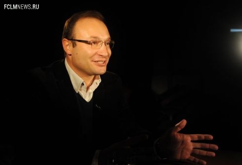 Константин Генич: "Сделал прививку, накупил таблеток, к Бразилии почти готов" Константин Генич: "Сделал прививку, накупил таблеток, к Бразилии почти готов"