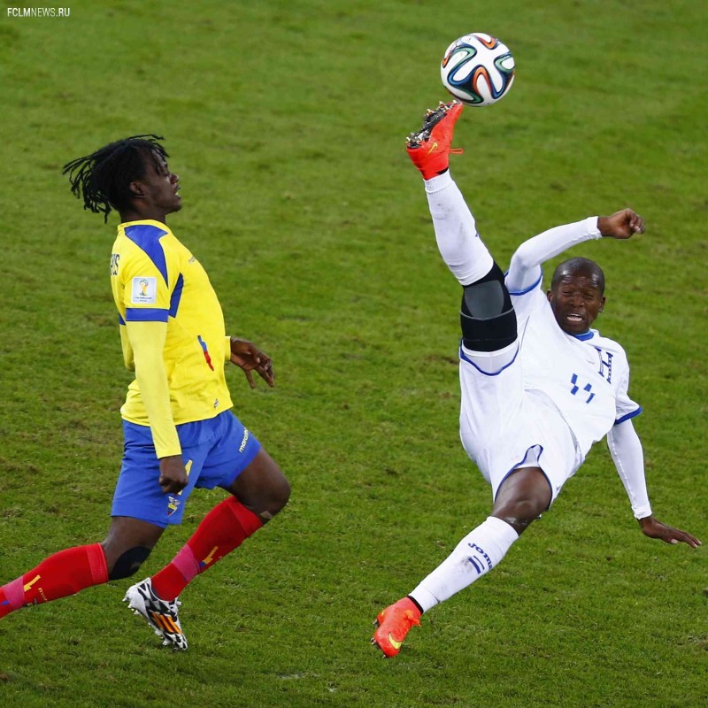 Гондурас прервал 32-летнюю засуху, но все равно проиграл (Видео)