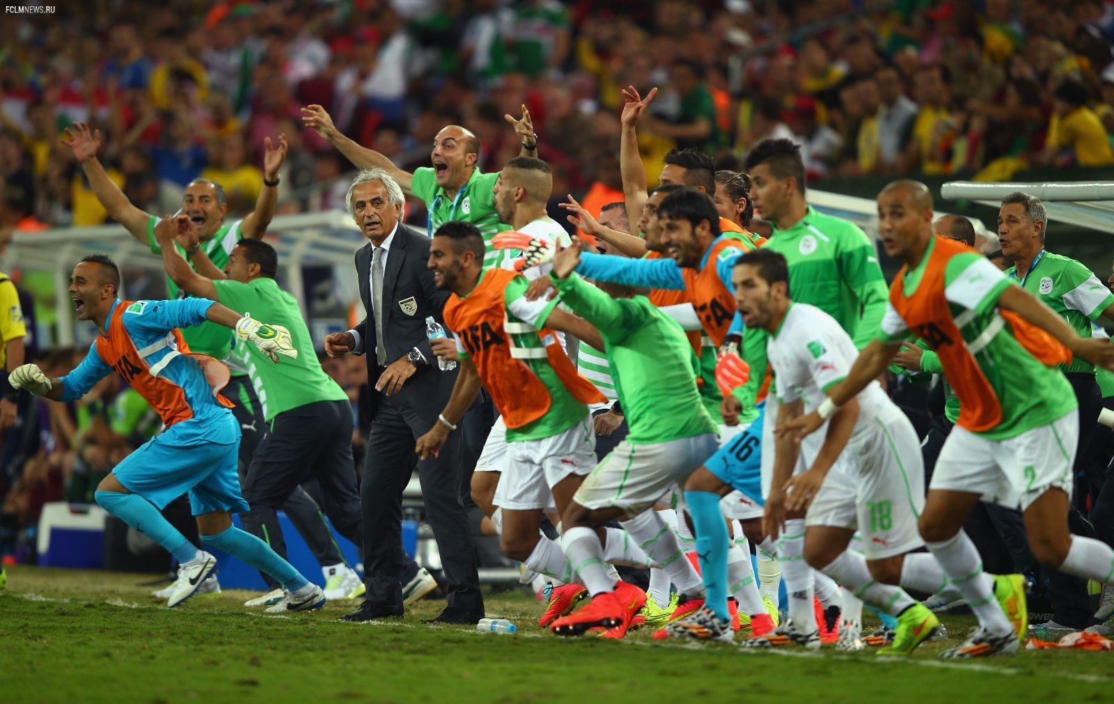 Но замрите: ему остается пройти не больше четверти пути!