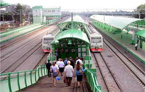 Футболисты «Амкара» едут на матч с «Торпедо» на электричке Футболисты «Амкара» едут на матч с «Торпедо» на электричке