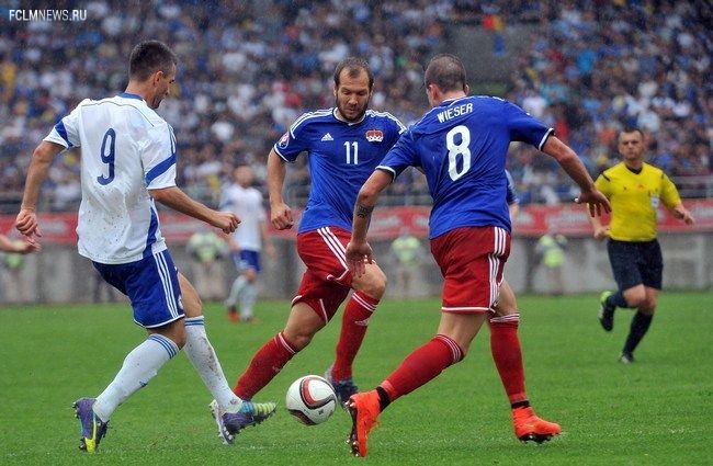 Ведад ИБИШЕВИЧ и сборная Боснии 4 сентября разобрались с гостями из Лихтенштейна со счетом 3:0. Фото - AFP