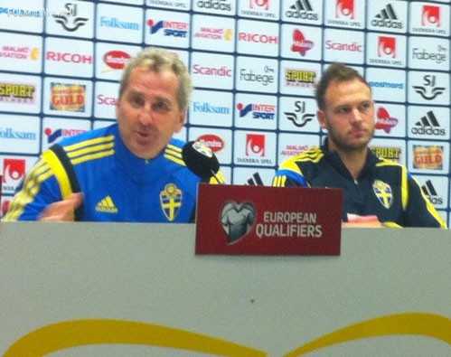 Пресс-конференция хозяев началась с 15-минутной задержкой