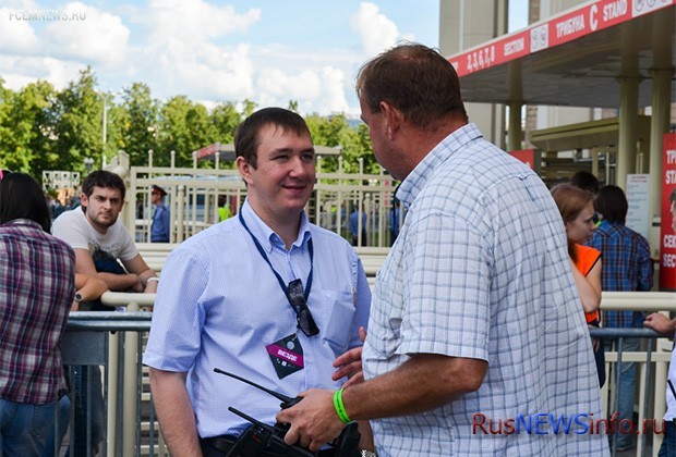 «С помощью кулаков ничего не добьешься»