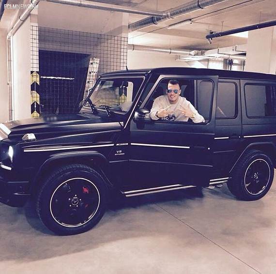 «Сегодня большой день! Мне 33 года! И я буду наслаждаться им!