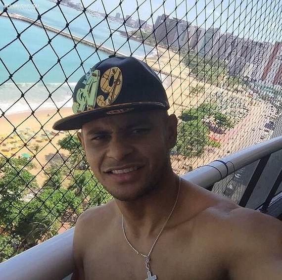 Нападающий «Краснодара» уехал в отпуск чуть раньше одноклубников в связи с подготовкой к свадьбе.