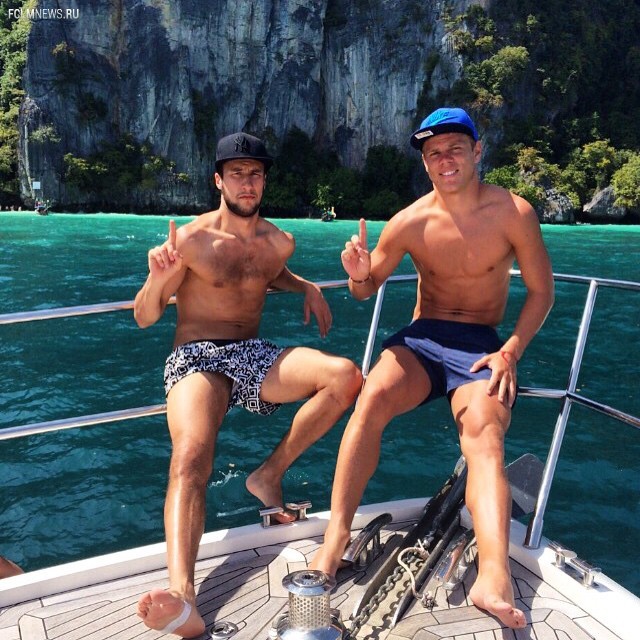 Снова на работу. Как футболисты РФПЛ провели новогодние праздники