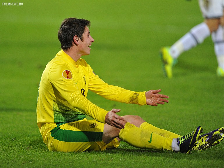 Молодым в запас у нас дорога. 10 самых дорогих молодых россиян