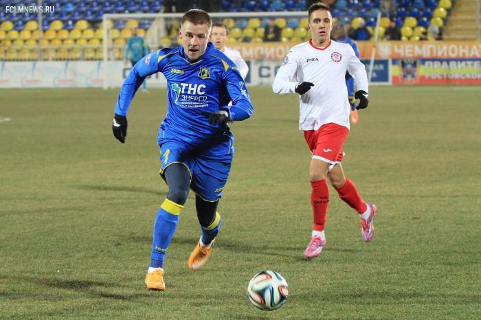 16+. Почему не надо расширять РФПЛ