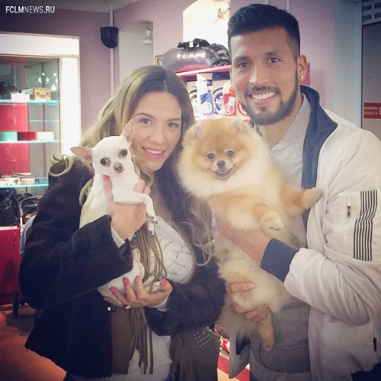 5 самых красивых жён и подруг легионеров Премьер-Лиги