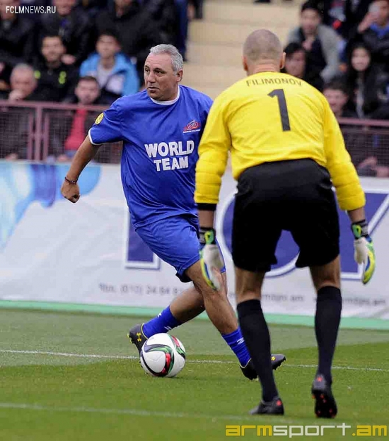 Сборная СССР сыграла вничью со Сборной Мира (фото)