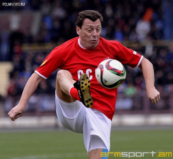 Сборная СССР сыграла вничью со Сборной Мира (фото)