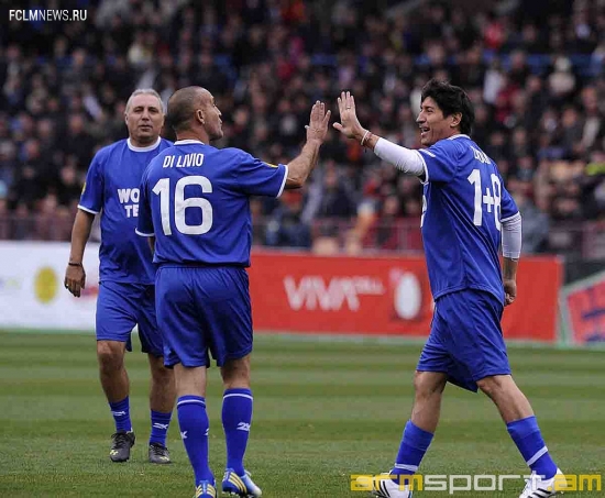 Сборная СССР сыграла вничью со Сборной Мира (фото)