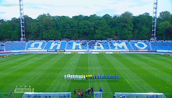 Как насчитать 8500 зрителей на пустом стадионе