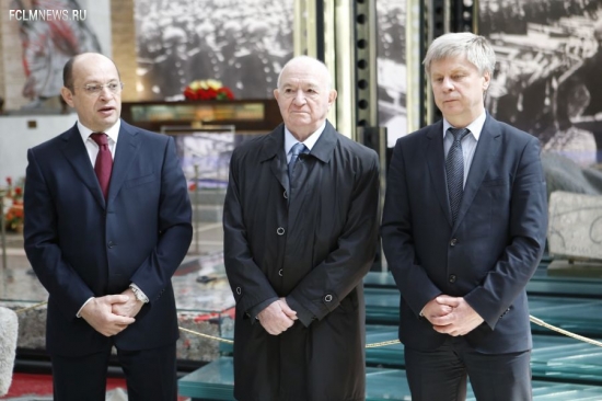 Ветераны футбола почтили память павших 