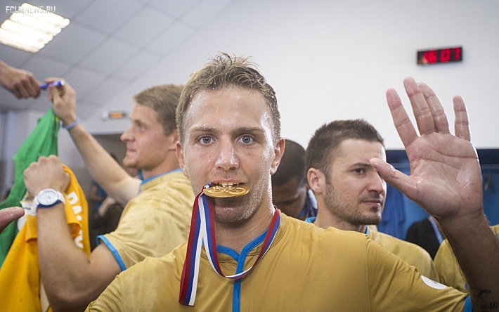 10 лучших защитников РФПЛ-2014/15 10 лучших защитников РФПЛ-2014/15