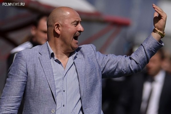 Великолепная семерка и вратарь: главные претенденты на пост тренера сборной