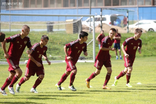 Юноши готовятся в Новогорске