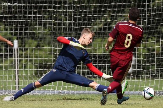 Юноши готовятся в Новогорске