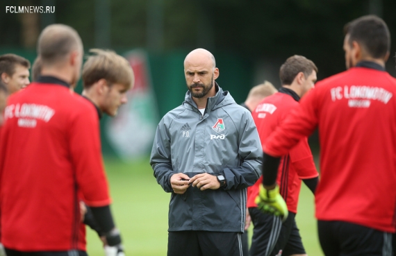  Матрёшка Чорлуки, пронзительный взгляд Майкона и силач Галаджан. Фото тренировки