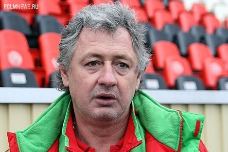 Ринат Билялетдинов: "Надеюсь, с приходом Семина "Локо" вернется в чемпионскую гонку" Ринат Билялетдинов: "Надеюсь, с приходом Семина "Локо" вернется в чемпионскую гонку"
