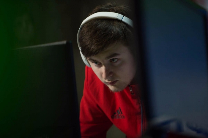 1 День: «Олип Кубок РФПЛ по киберфутболу» (г.Уфа) («KLENOFF»)