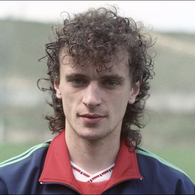 Какими игроками были тренеры РФПЛ Какими игроками были тренеры РФПЛ