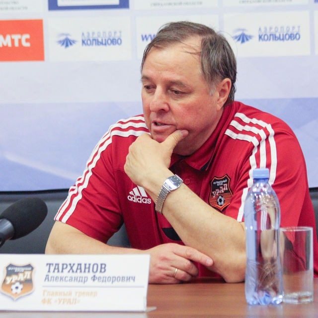 Какими игроками были тренеры РФПЛ Какими игроками были тренеры РФПЛ