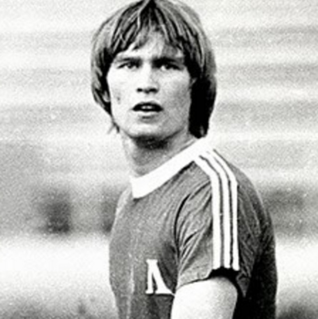 Какими игроками были тренеры РФПЛ