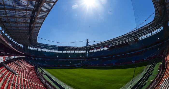 С сегодняшнего дня тренеры и футболисты 