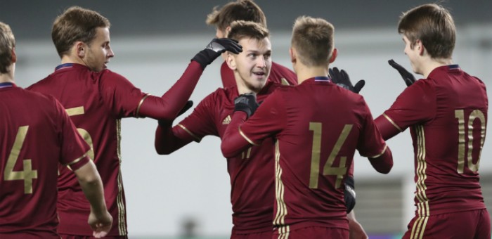 Молодёжная сборная России под руководств